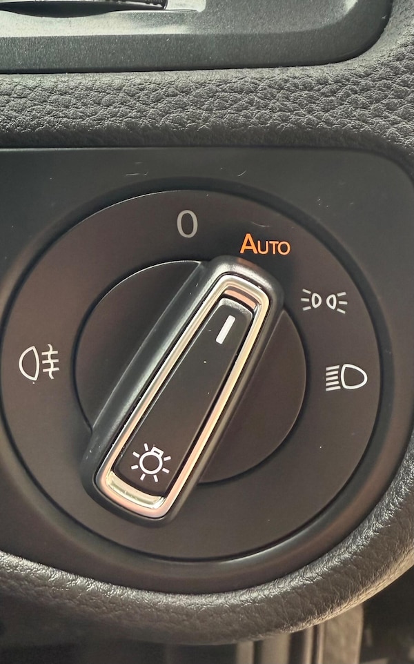 Used Volkswagen Golf 2018 for sale - 76313944: Photo 5