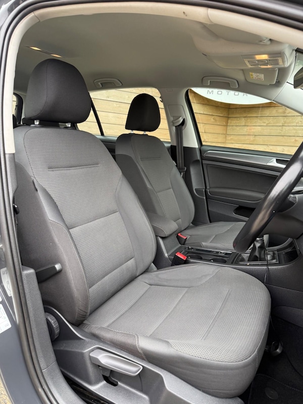 Used Volkswagen Golf 2018 for sale - 76313944: Photo 6