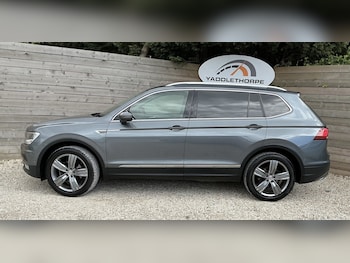 Used Volkswagen Tiguan Allspace 2019 for sale - 78608230: Photo