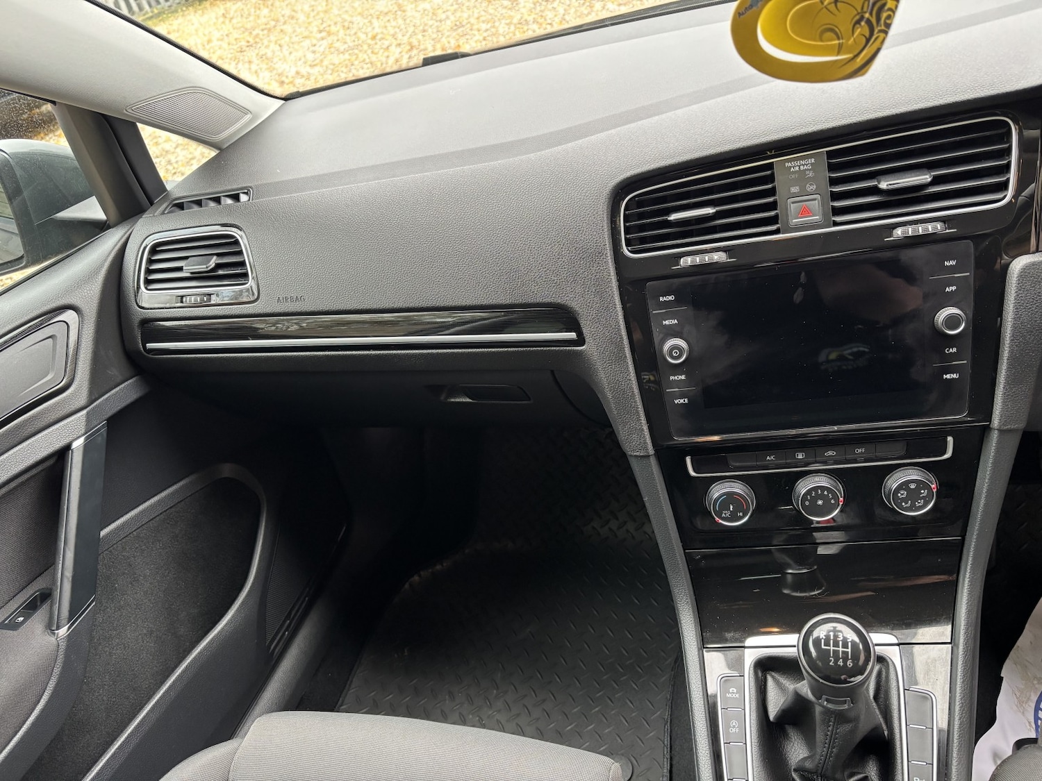 Used Volkswagen Golf 2017 for sale - 76565206: Photo 11