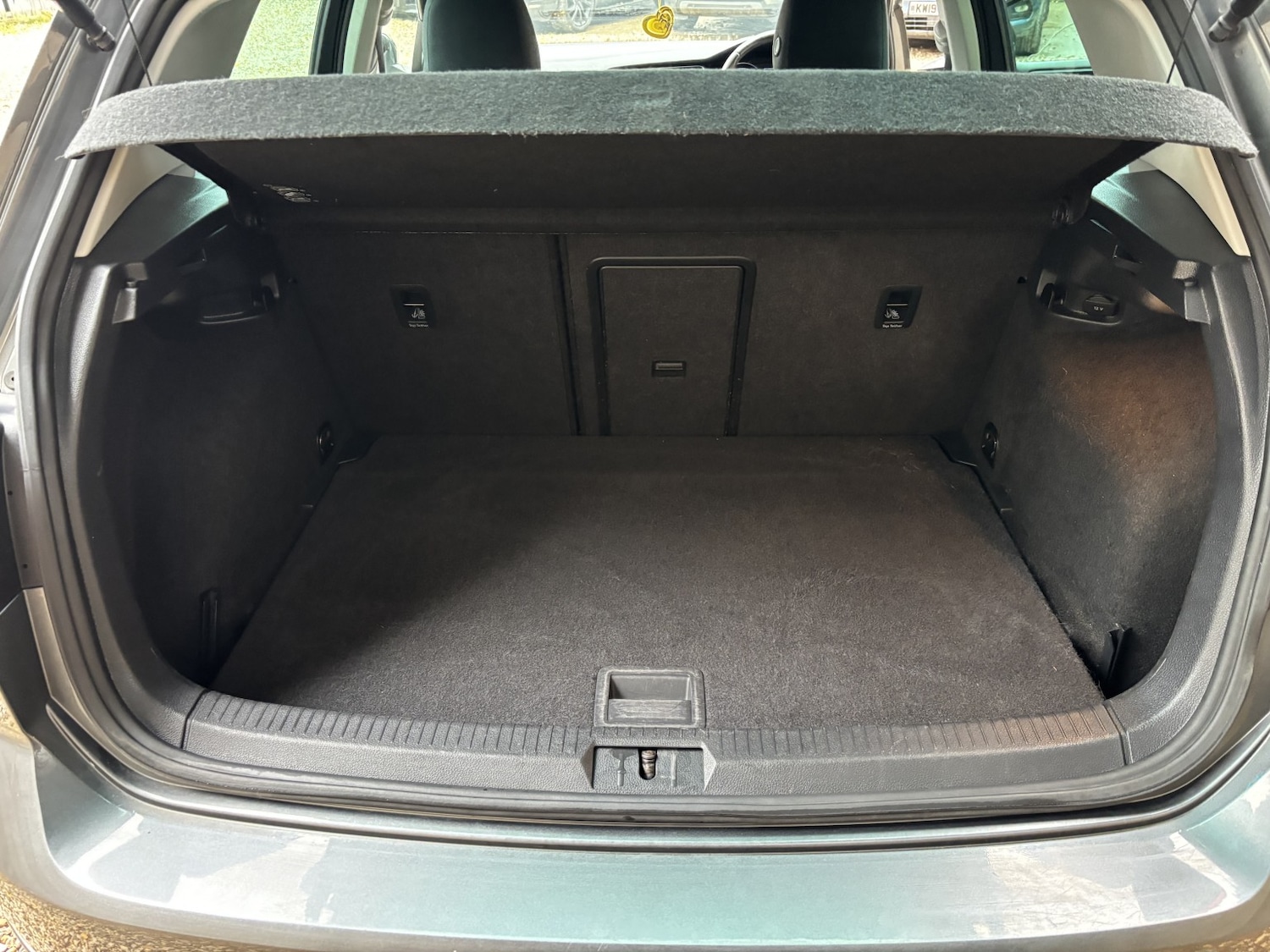 Used Volkswagen Golf 2017 for sale - 76565206: Photo 9