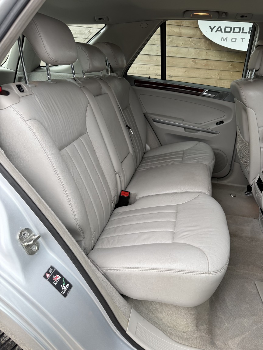 Used Mercedes-Benz M Class 2008 for sale - 77681707: Photo 6