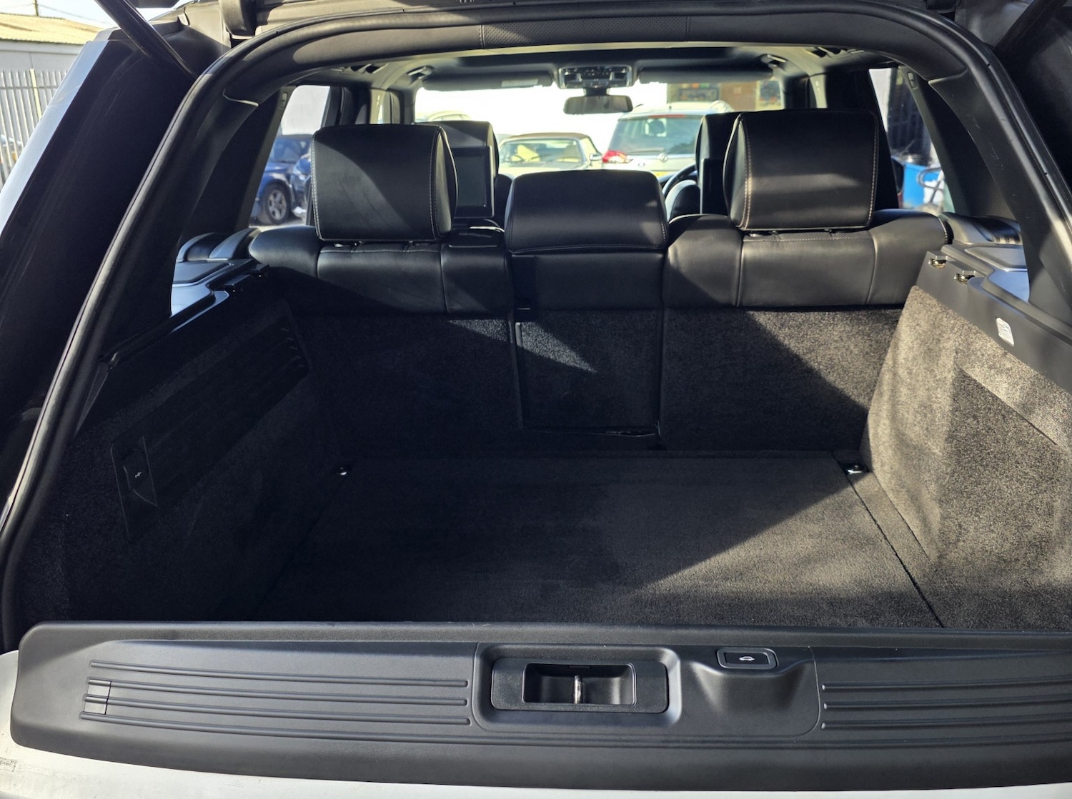 Used Land Rover Range Rover 2014 for sale - 77701099: Photo 11