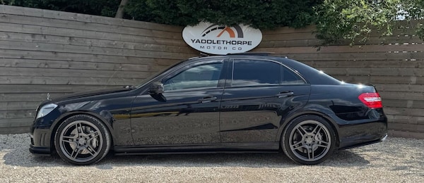 Used Mercedes-Benz E-Class 2013 for sale - 75664372: Photo 2