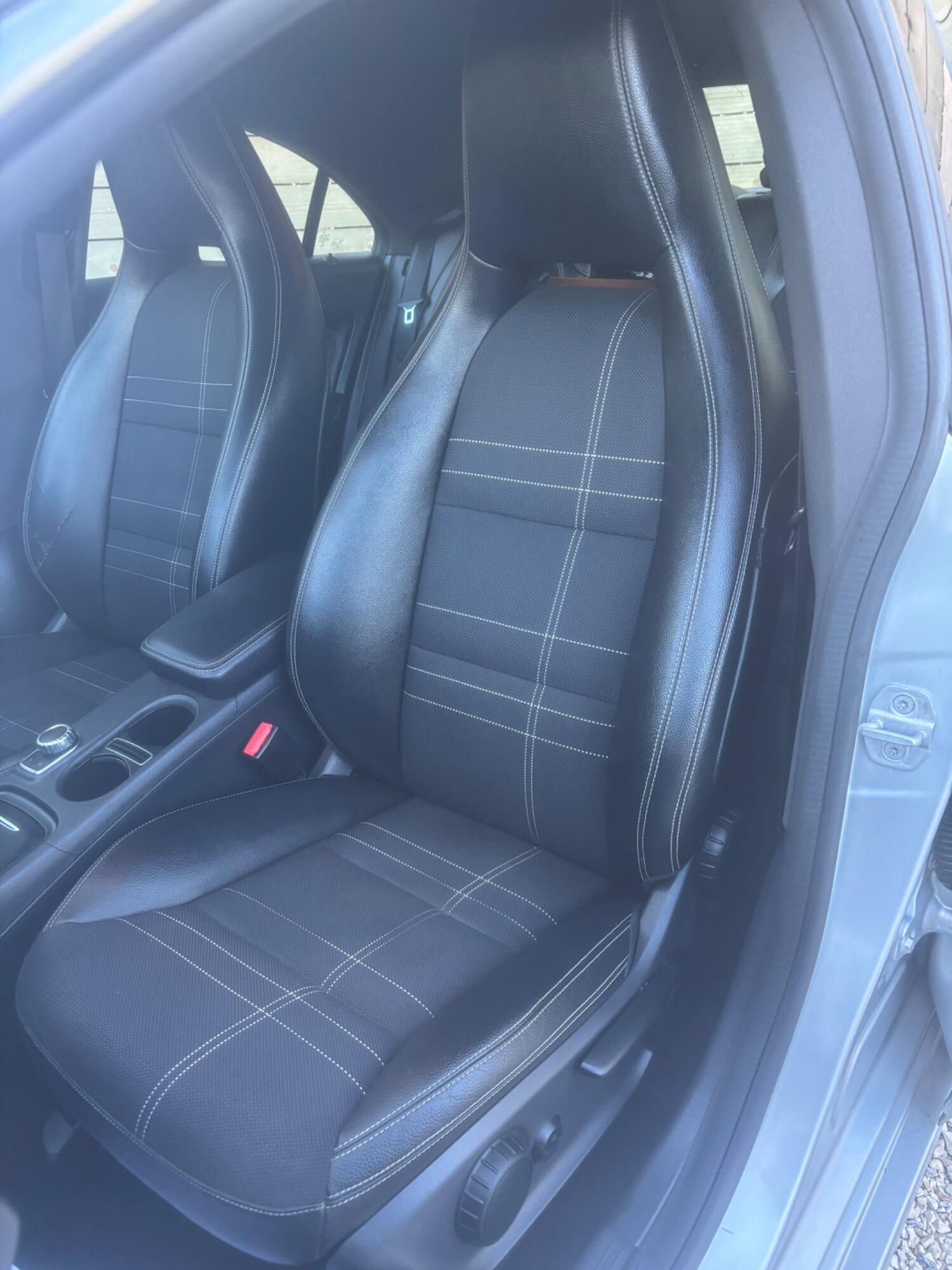 Used Mercedes-Benz CLA 2013 for sale - 77385370: Photo 5