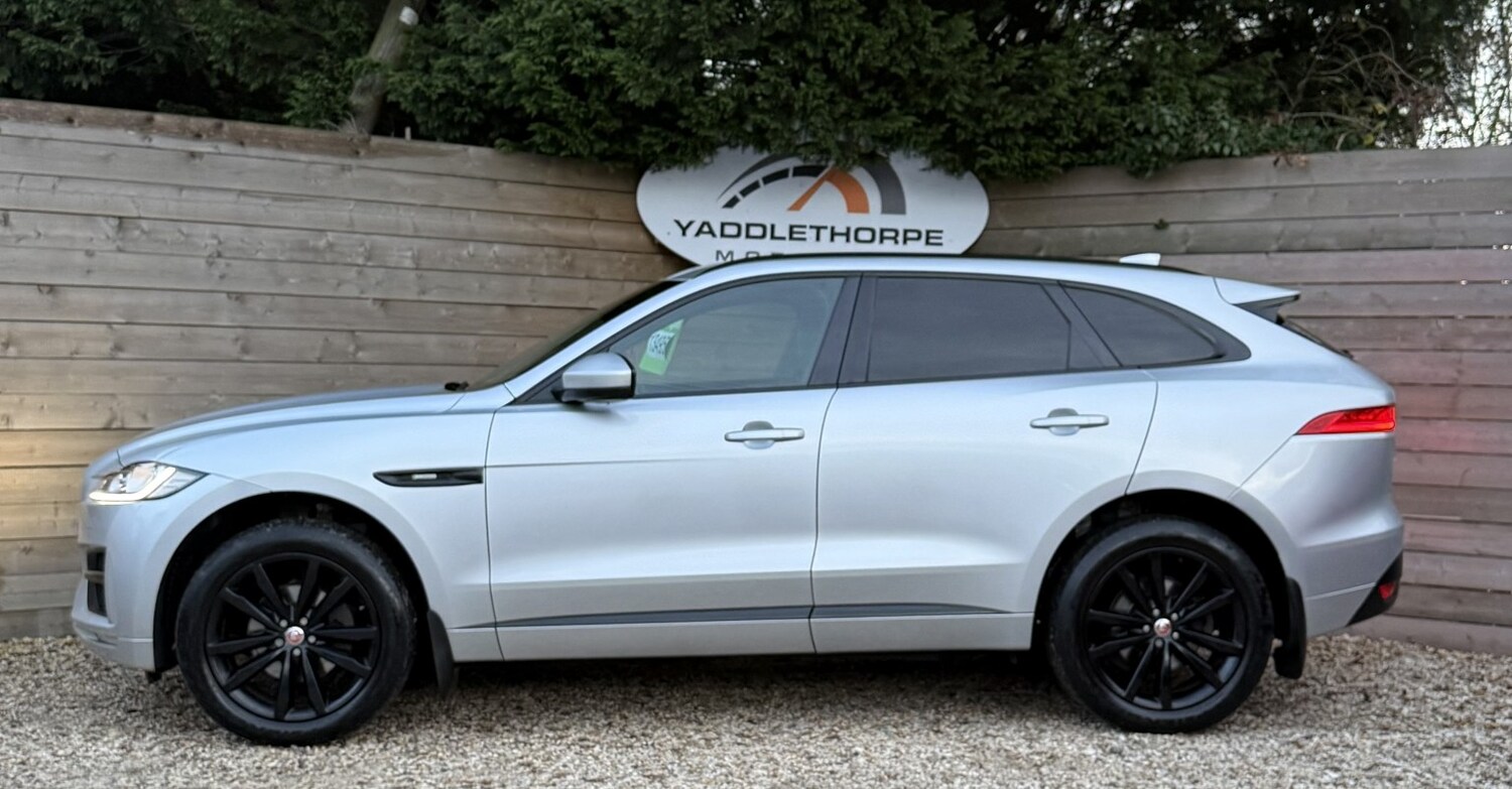 Used Jaguar F-Pace 2017 for sale - 76656076: Photo 3