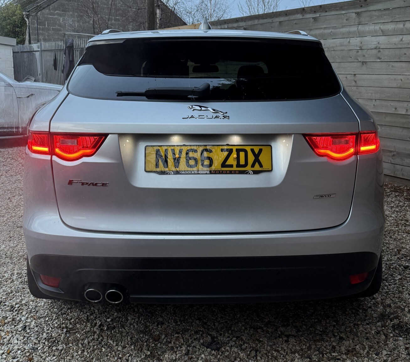 Used Jaguar F-Pace 2017 for sale - 76656076: Photo 5