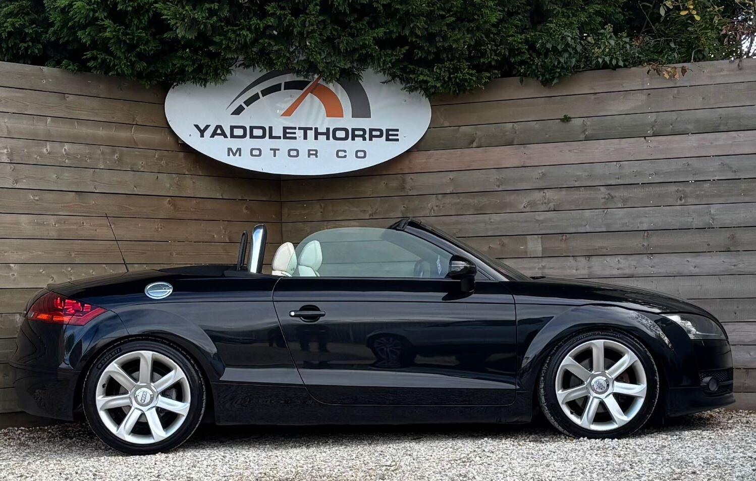 Used Audi TT 2010 for sale - 76376902: Photo 8