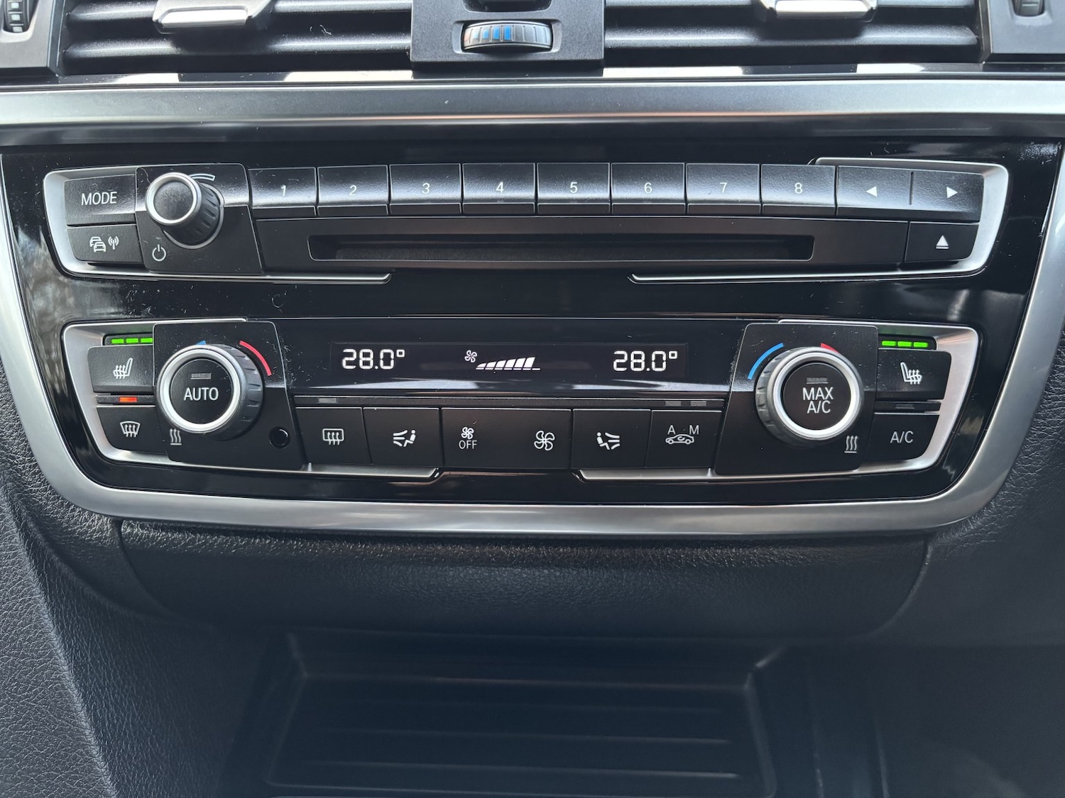 Used BMW 4 Series 2015 for sale - 76941774: Photo 10