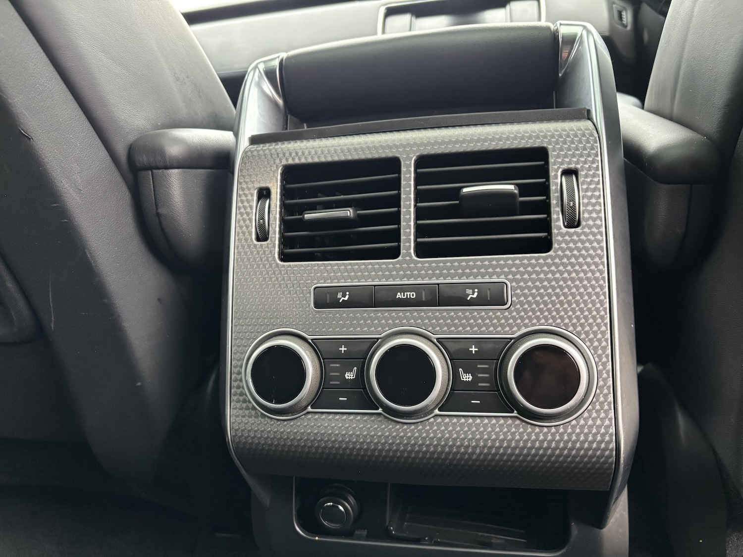 Used Land Rover Range Rover Sport 2016 for sale - 77319807: Photo 16