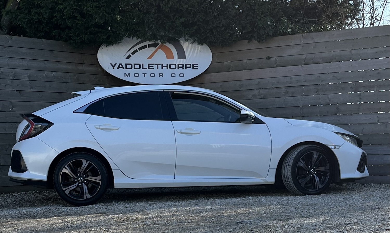 Used Honda Civic 2019 for sale - 77759021: Photo 2