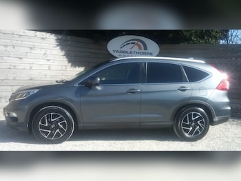 Used Honda CR-V 2017 for sale - 78553224: Photo