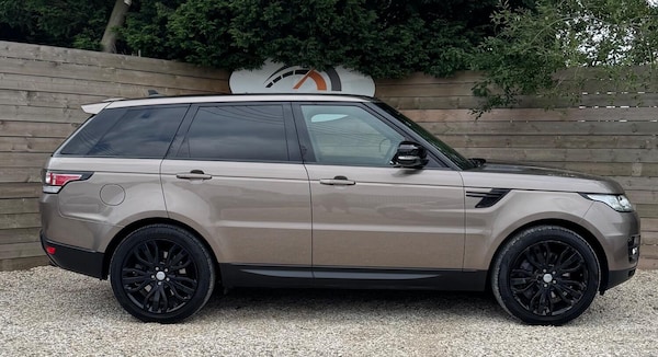 Used Land Rover Range Rover Sport 2016 for sale - 75664561: Photo 2