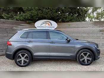 Used Volkswagen Tiguan 2016 for sale - 79672750: Photo