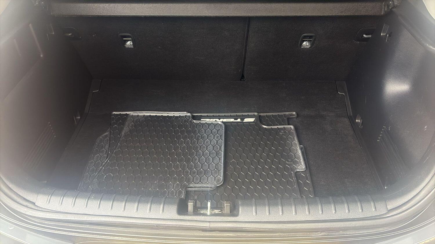 Used Kia Stonic 2022 for sale - 76268483: Photo 12