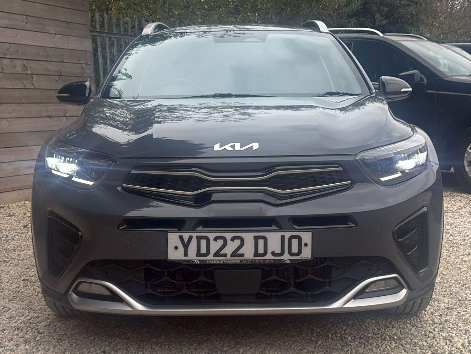 Used Kia Stonic 2022 for sale - 76268483: Photo 3