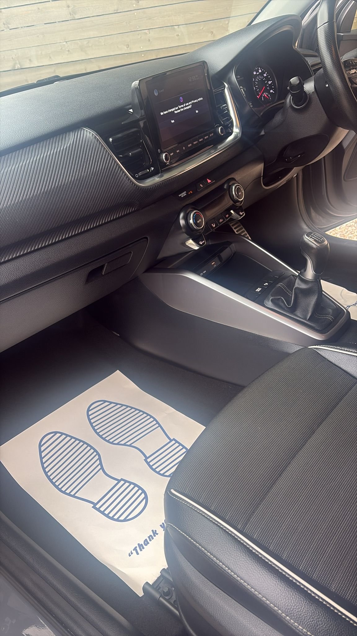 Used Kia Stonic 2022 for sale - 76268483: Photo 9