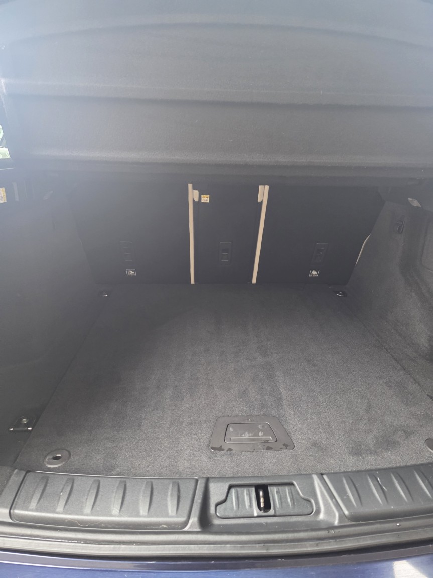 Used Jaguar F-Pace 2016 for sale - 77494681: Photo 7