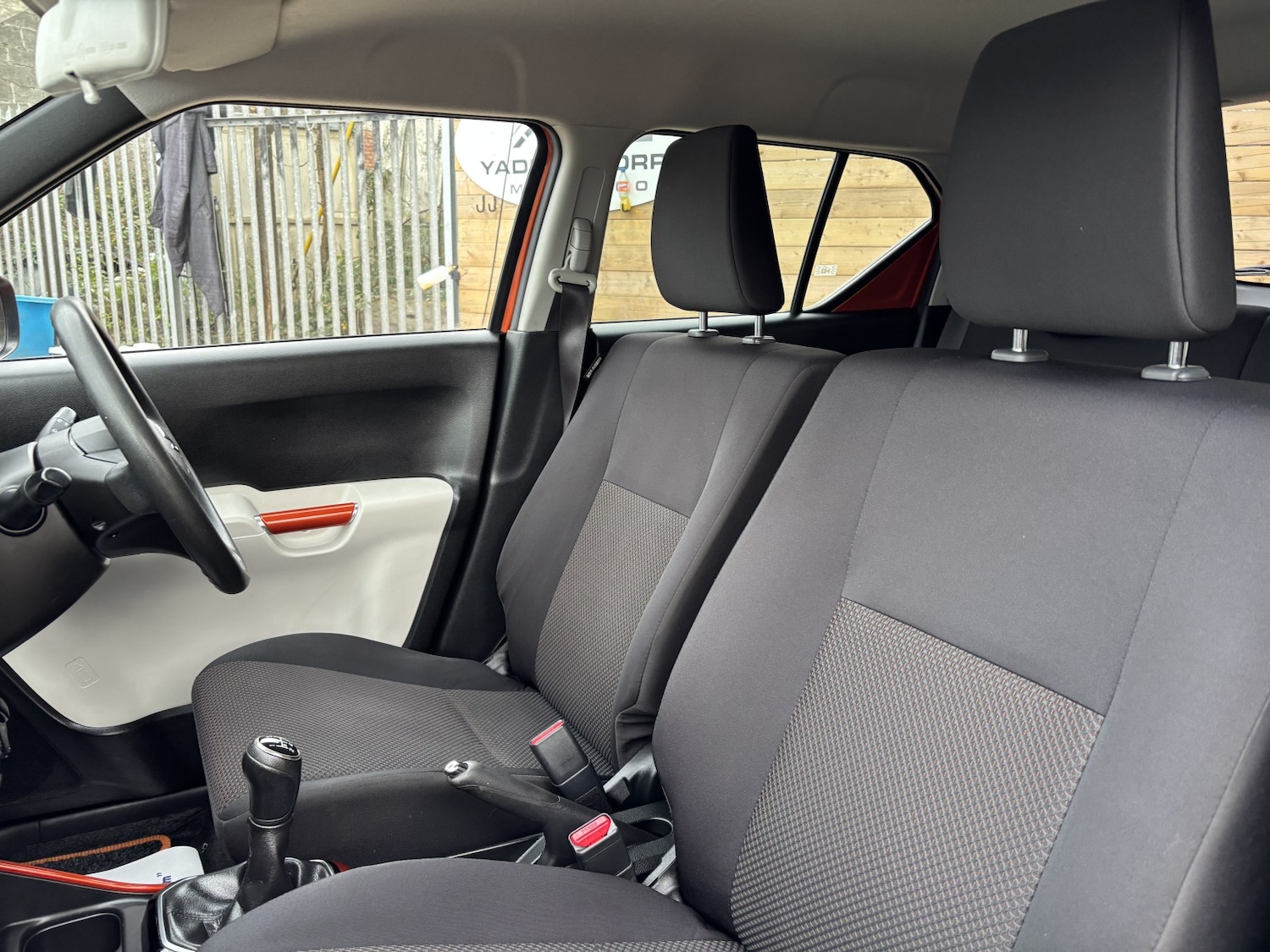 Used Suzuki Ignis 2017 for sale - 76904662: Photo 11