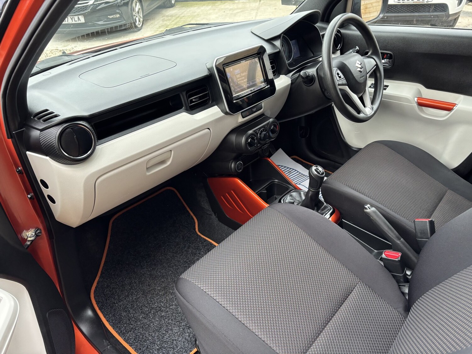 Used Suzuki Ignis 2017 for sale - 76904662: Photo 12