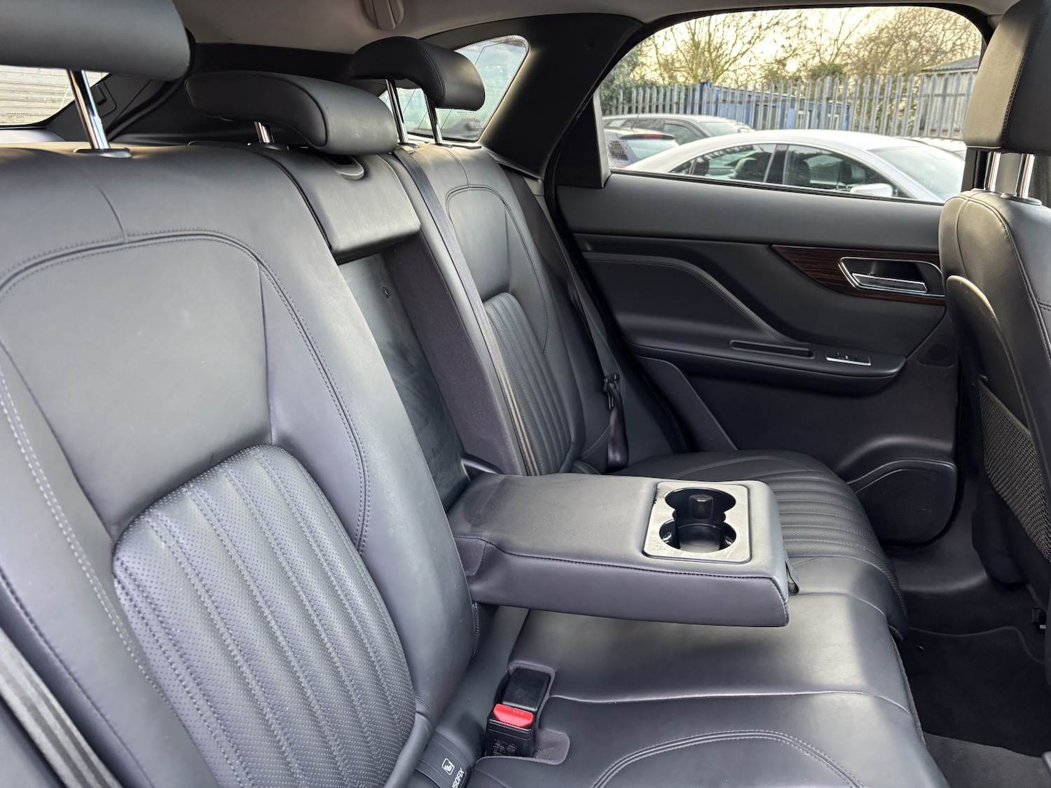 Used Jaguar F-Pace 2017 for sale - 77319806: Photo 14