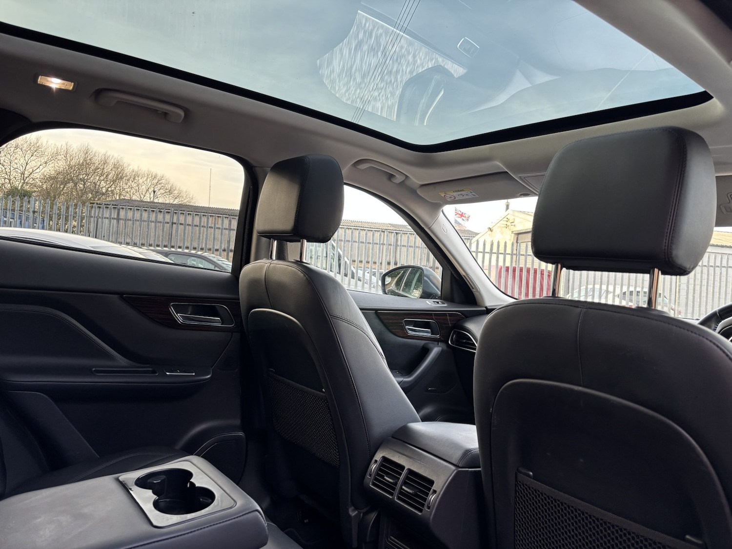 Used Jaguar F-Pace 2017 for sale - 77319806: Photo 15