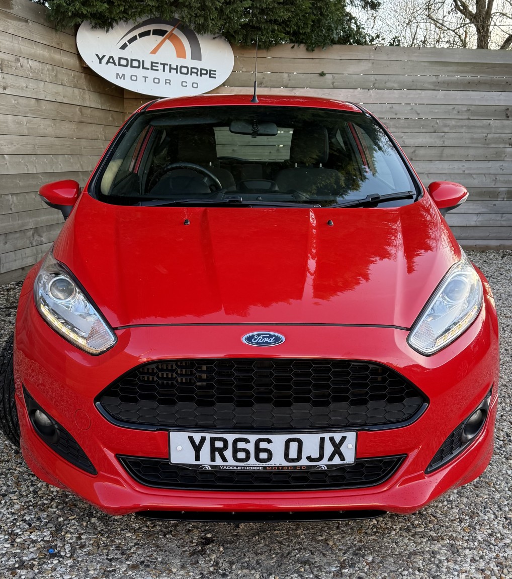 Used Ford Fiesta 2016 for sale - 77129574: Photo 2