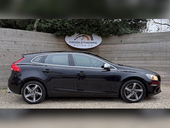 Used Volvo V40 2015 for sale - 77277437: Photo