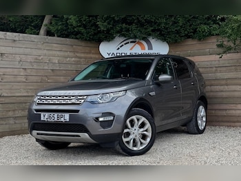 Used Land Rover Discovery Sport 2015 for sale - 75664443: Photo