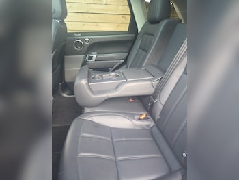 Used Land Rover Range Rover Sport 2018 for sale - 78242745: Photo