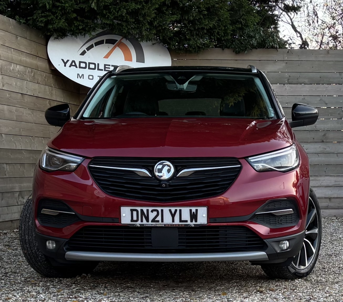 Used Vauxhall Grandland X 2021 for sale - 76941743: Photo 2