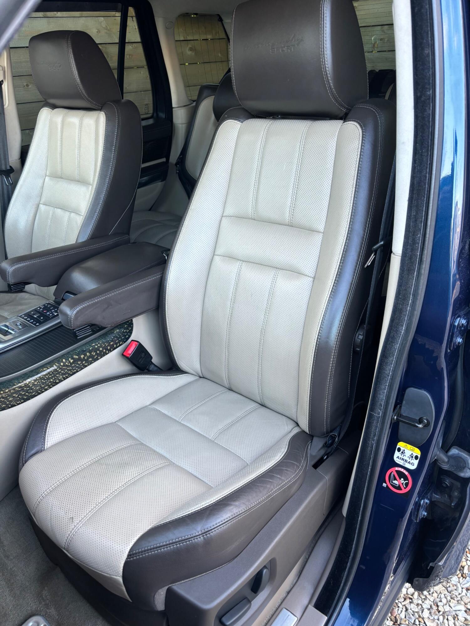 Used Land Rover Range Rover Sport 2012 for sale - 78121538: Photo 10