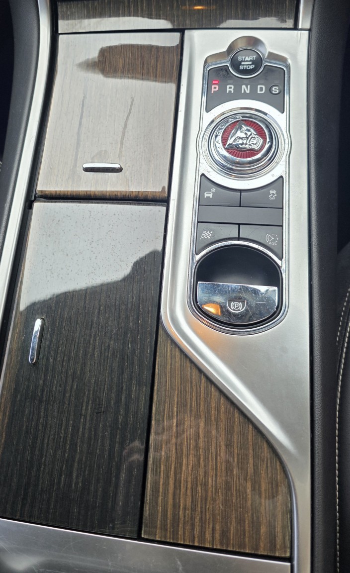 Used Jaguar XF 2012 for sale - 77494684: Photo 5