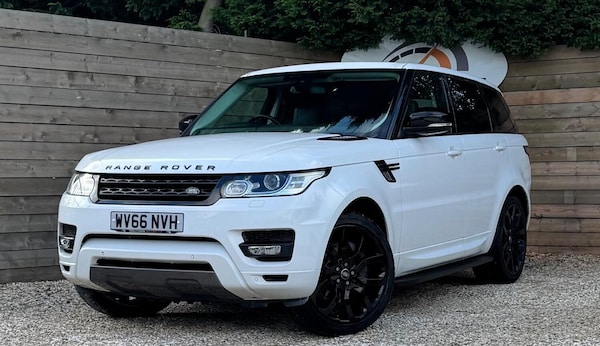 Used Land Rover Range Rover Sport 2016 for sale - 75621135: Photo 1