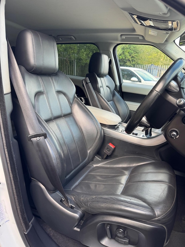 Used Land Rover Range Rover Sport 2016 for sale - 75621135: Photo 4