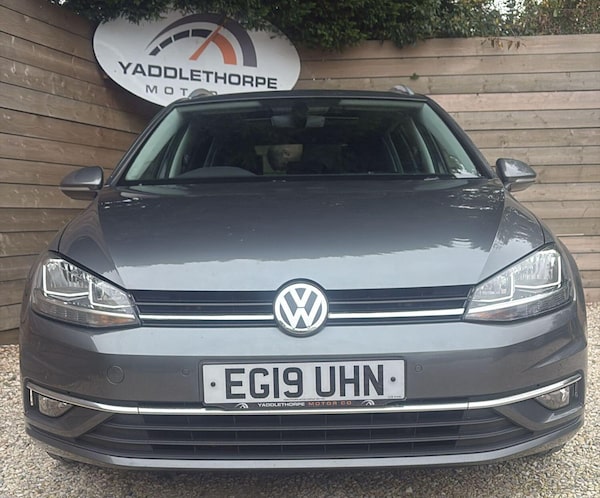Used Volkswagen Golf 2019 for sale - 76268488: Photo 1