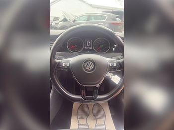 Used Volkswagen Golf 2019 for sale - 76268488: Photo 3