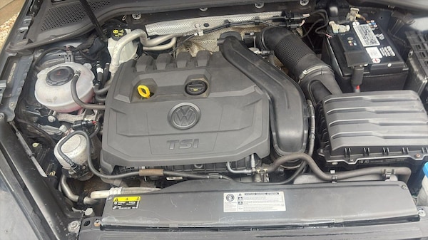 Used Volkswagen Golf 2019 for sale - 76268488: Photo 8