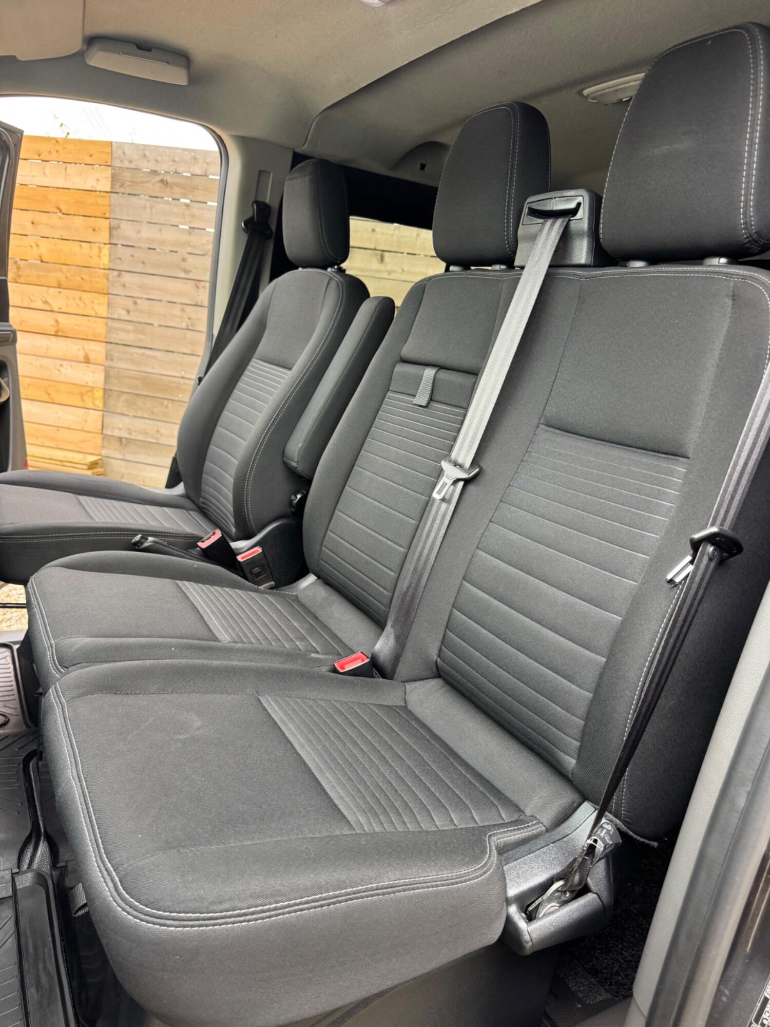 Used Ford Transit Custom 2019 for sale - 76793995: Photo 4