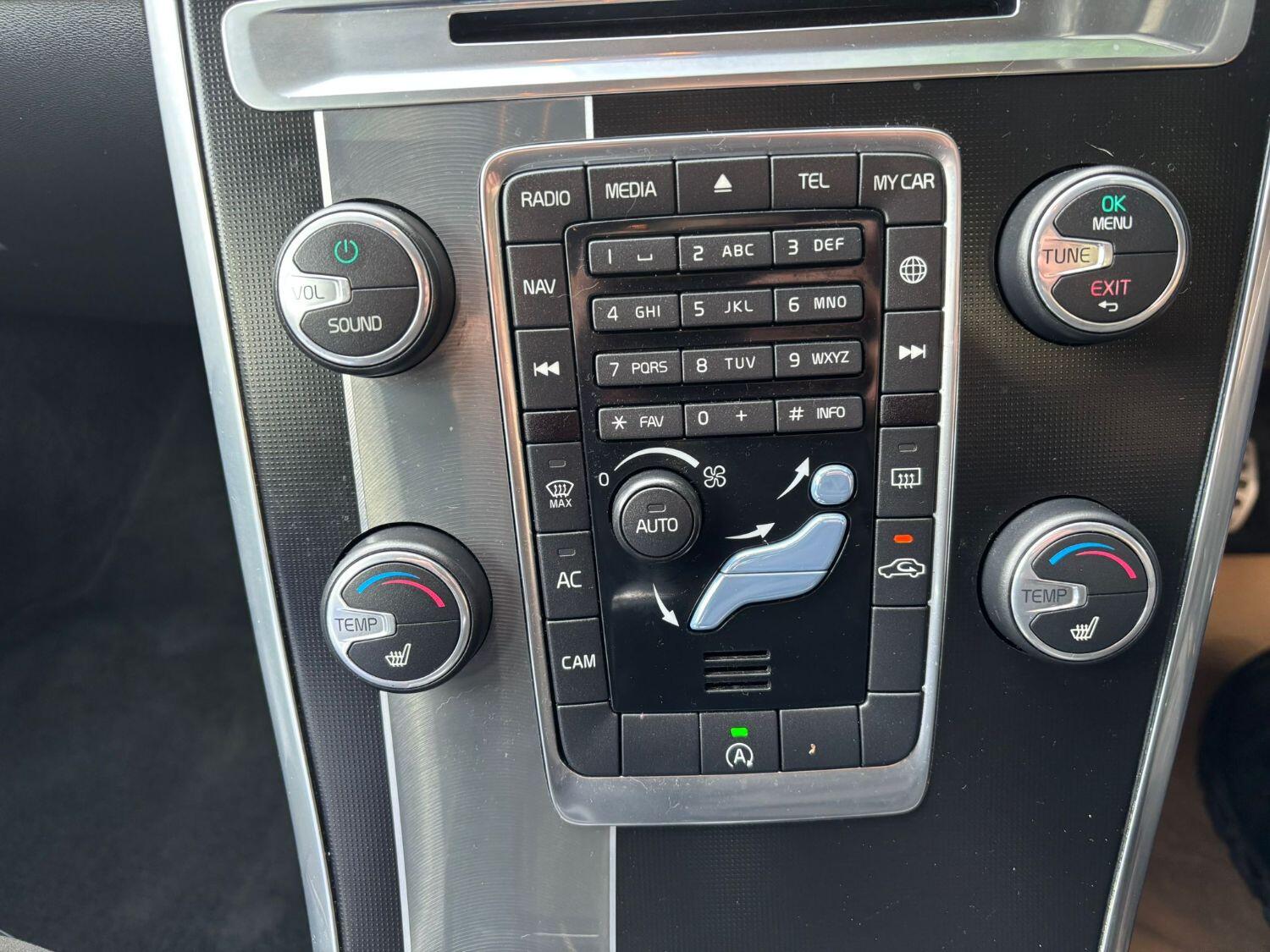 Used Volvo XC60 2016 for sale - 76070341: Photo 8