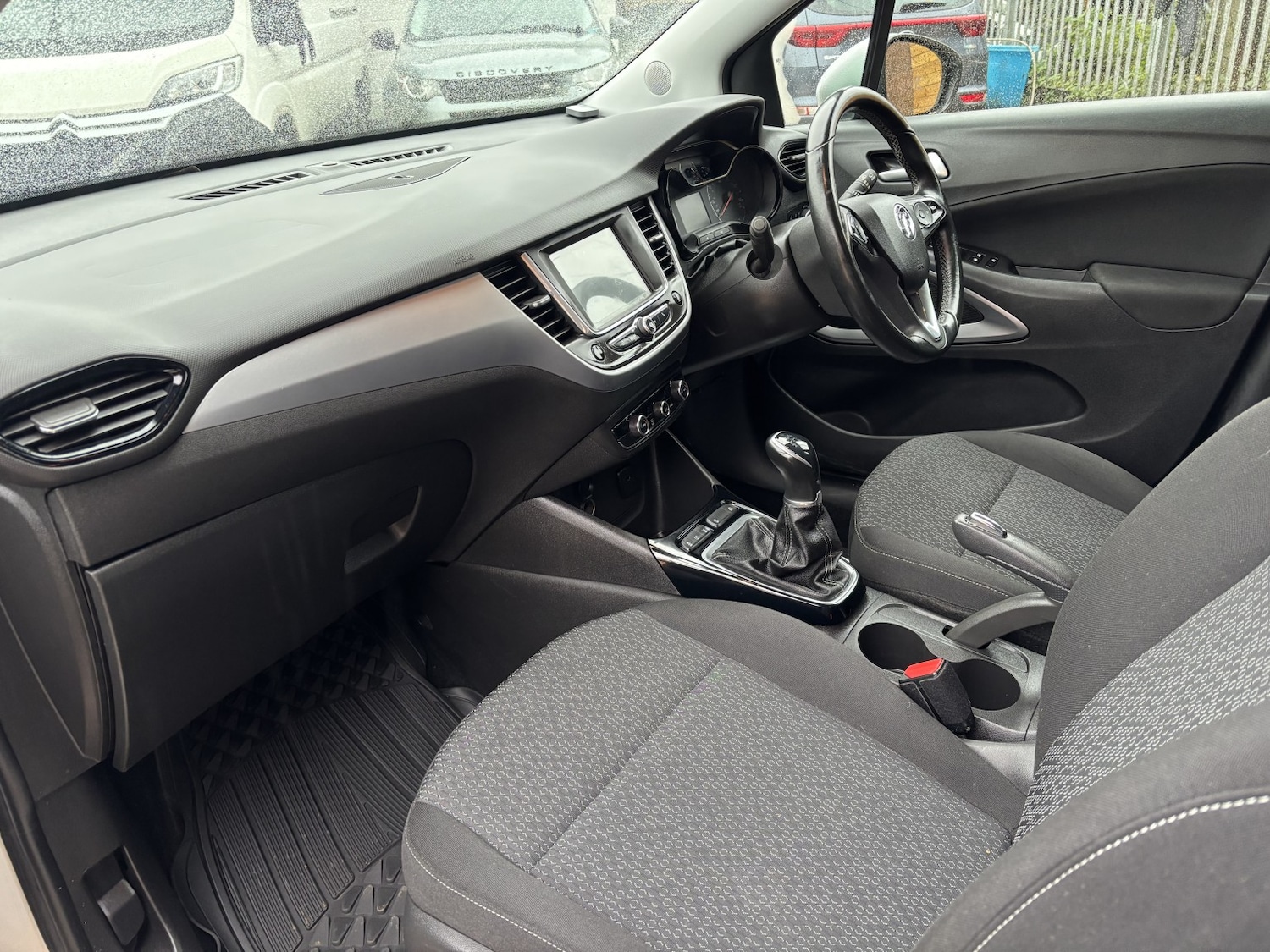 Used Vauxhall Crossland X 2018 for sale - 76941804: Photo 10