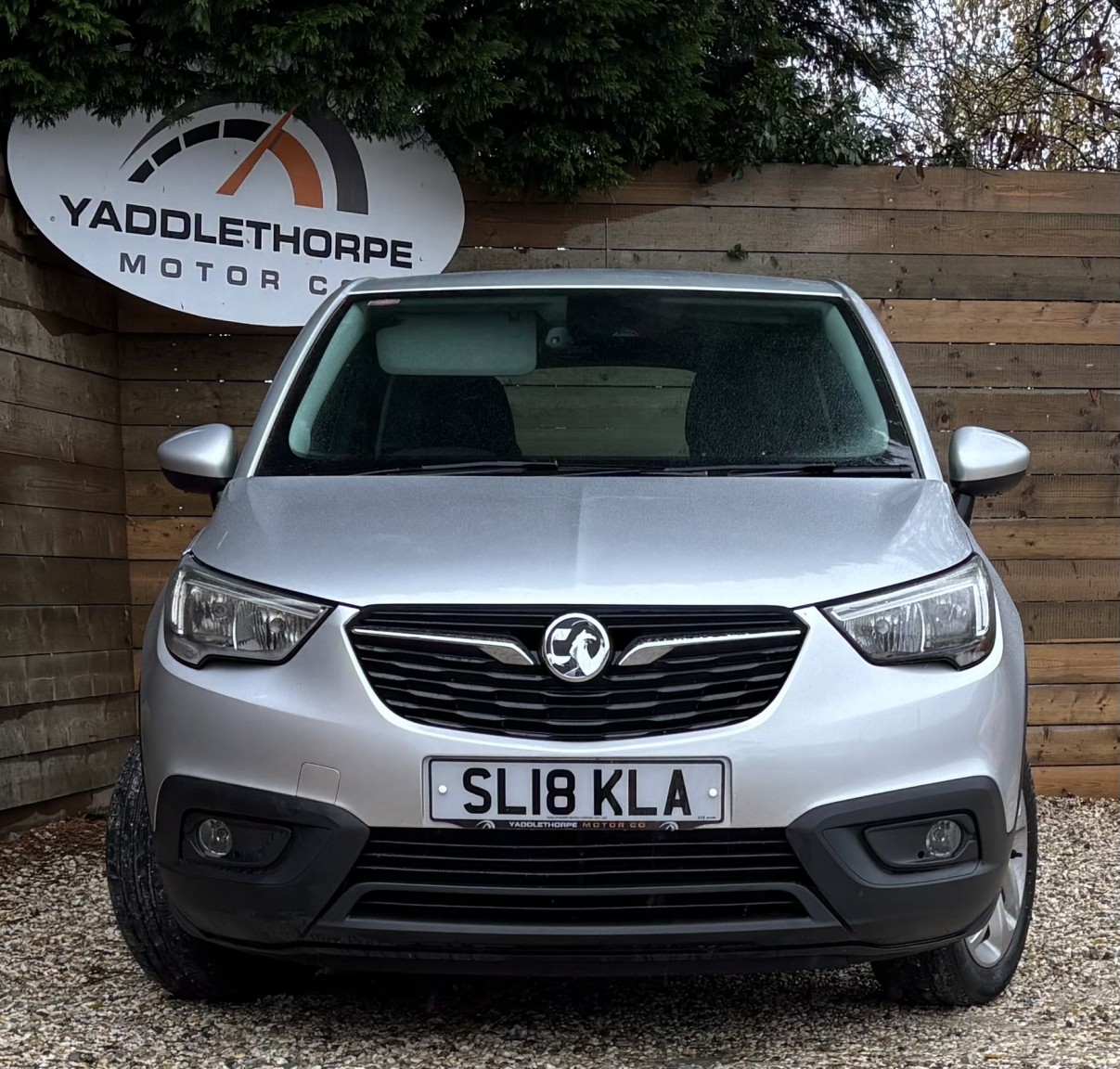 Used Vauxhall Crossland X 2018 for sale - 76941804: Photo 2