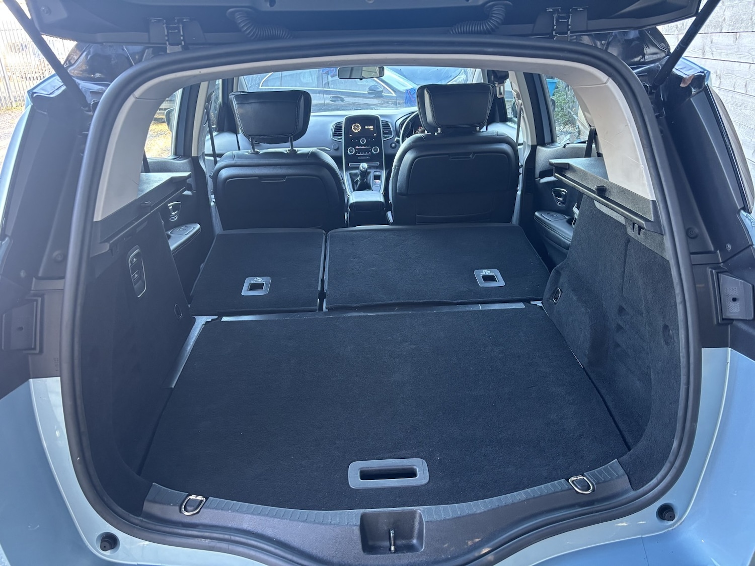 Used Renault Scenic 2017 for sale - 76571223: Photo 13