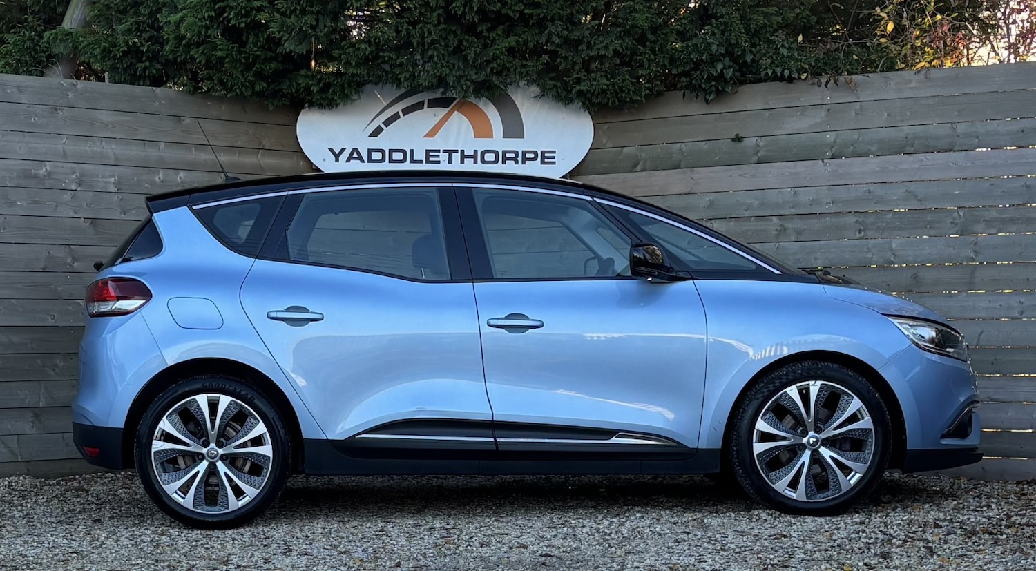 Used Renault Scenic 2017 for sale - 76571223: Photo 2