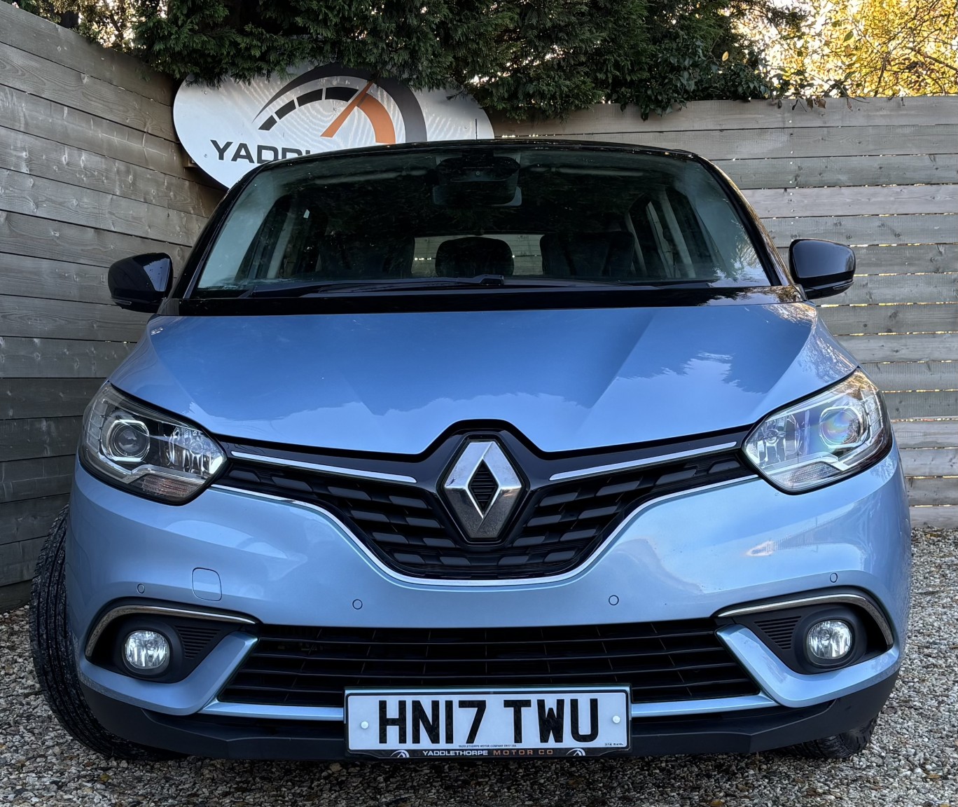 Used Renault Scenic 2017 for sale - 76571223: Photo 3
