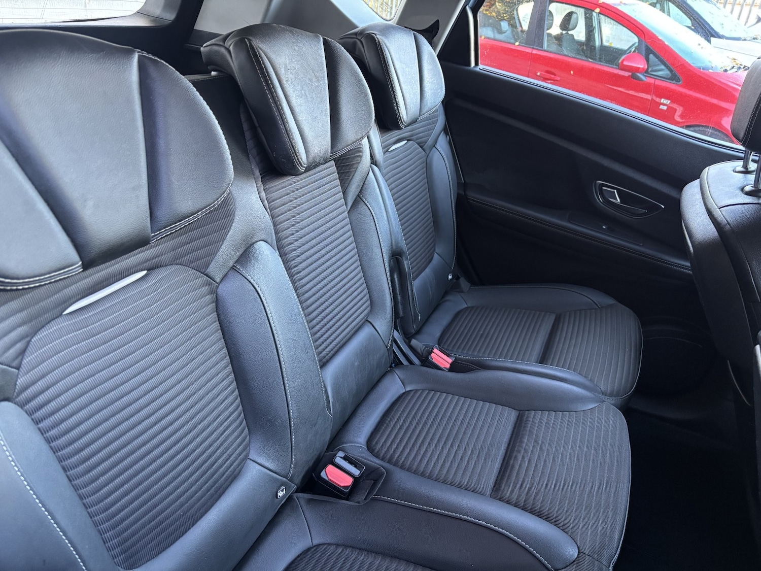 Used Renault Scenic 2017 for sale - 76571223: Photo 9