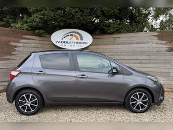 Used Toyota Yaris 2018 for sale - 79672806: Photo