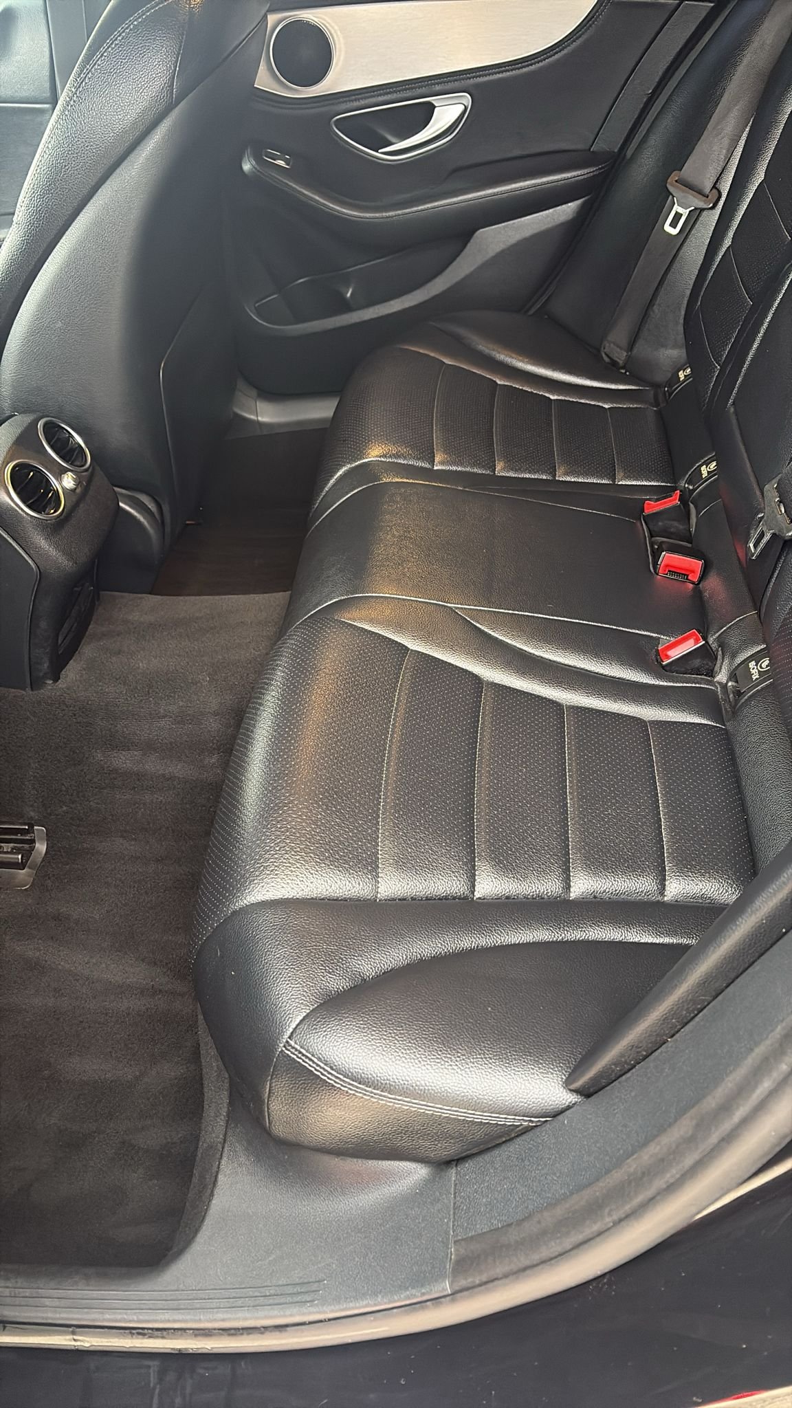 Used Mercedes-Benz C Class 2014 for sale - 76268592: Photo 5