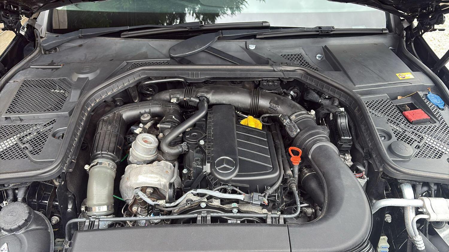 Used Mercedes-Benz C Class 2014 for sale - 76268592: Photo 9