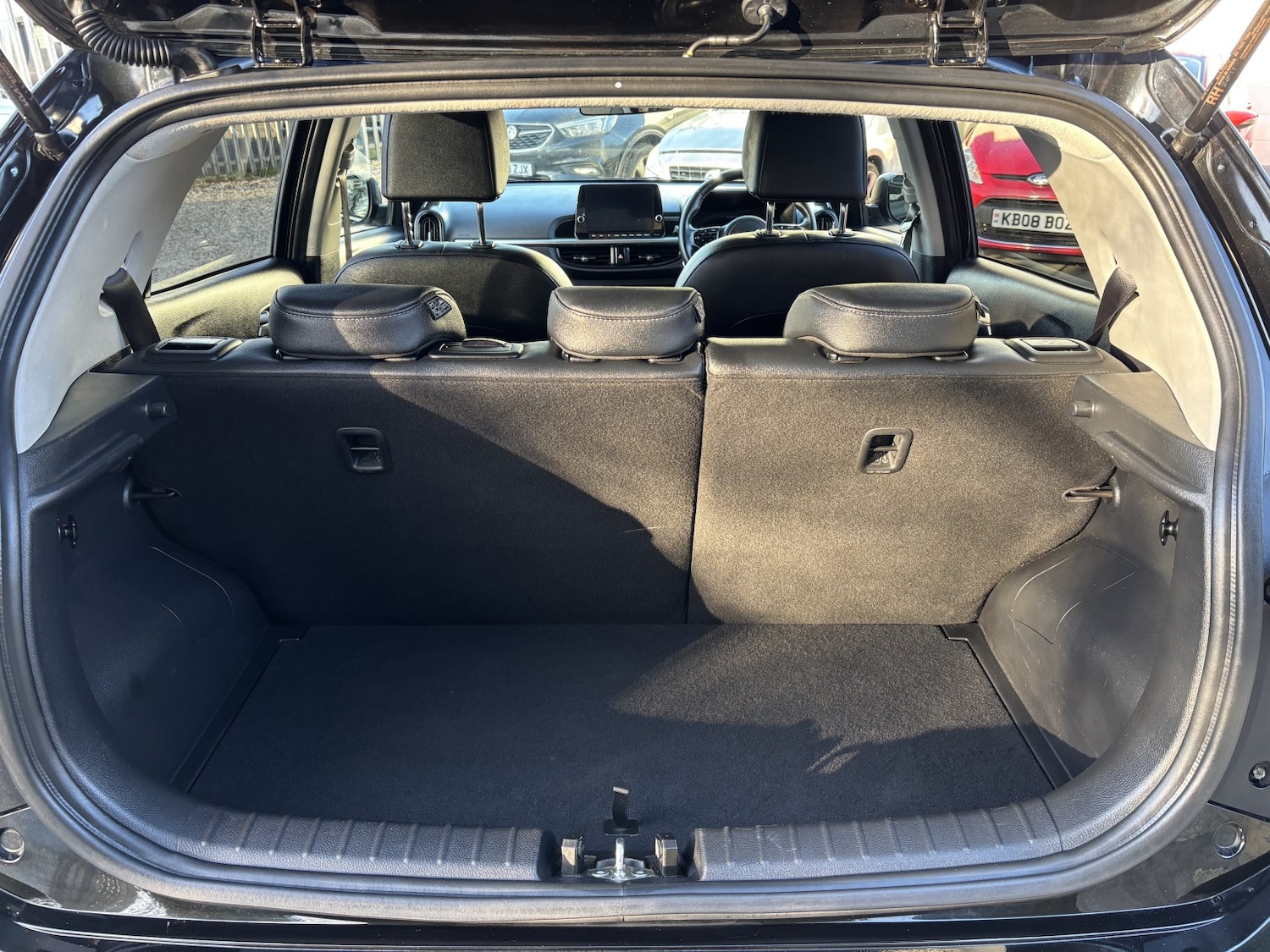 Used Kia Picanto 2024 for sale - 77129639: Photo 15